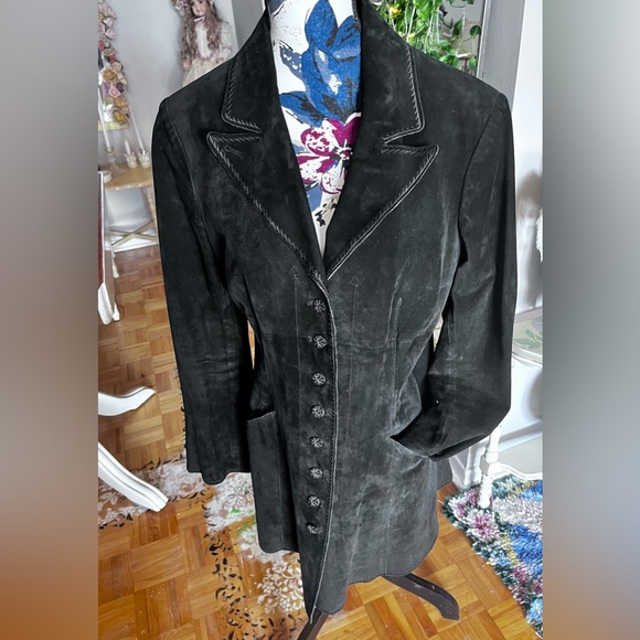 Stunning Anne Klein Leather Coat - Picture 2 of 11
